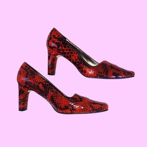 1990s ANN MARINO Red Faux Snake Skin Chunky Heels 