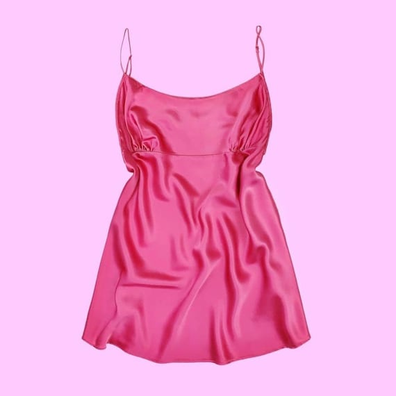 Y2K VICTORIA’S SECRET Pink Silk Slip