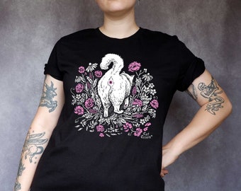 Smell of Spring - Screen Print T-shirt - Funny Cat Butt