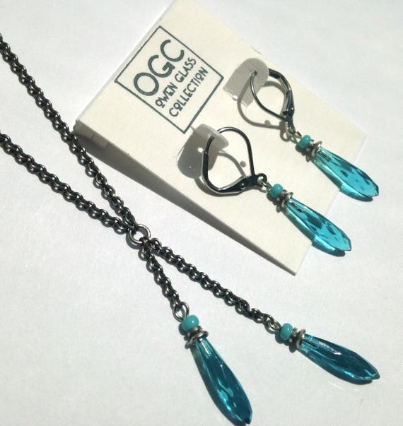 Earring and Necklace Set, Turquoise Antique Czech Glass, Lariat Necklace and Matching Earrings, Rare Glass, Art Deco Era Prisms, "Waves 18"