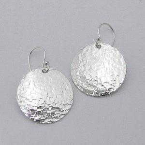 Square Hammered Silver Disc Earrings 925 Sterling Silver Round Earrings Dangle Disc Earrings Circle Drop Earrings Simple Jewelry Gift
