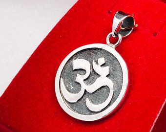 Large Sterling Silver Om Pendant Necklace – Handmade 925 Spiritual Yoga Jewelry – Meditation Symbol Gift for Him or Her Namaste Charm Amulet
