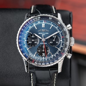 Vintage Breitling Navitimer 1 B01 Chronograph STICKERS 3/2023 Steel Dark Blue