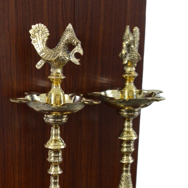 Mahabharat Diya || Kuthu Vilakku || Brass Oil Lamp Traditionally Designed  Nakasi  with Annapakshi/Peacock