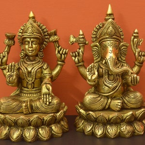 Lakshmi Ganesh ji || Brass Antique Finish Maa  Lakshmi  Ganesh ji Statue on Lotus