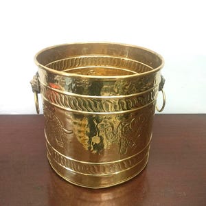 Planter, Brass Planter, Metal Planter || Handcrafted Brass Elephant Design Planter || Plant Container || Flower Pot  for Indoor & Outdoor