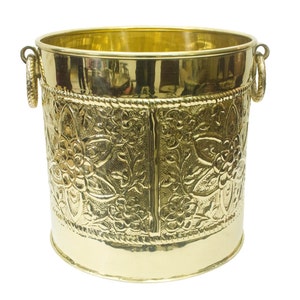 Brass Planters || Pots and Planters || Plant Container/Flower Pot || Planter for Living Room || hand-carved Planter for Home Decor