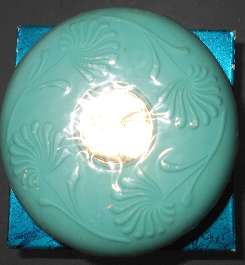 Vintage Avon Soap 1960s Sea Garden perfumed bath soap new in Etsy