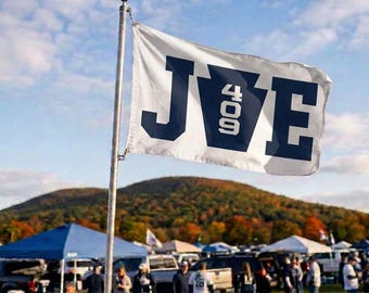 The Man | 409 Keystone Tailgate Flag | Bold Letter Pennsylvania Flag | 3x5 Ft