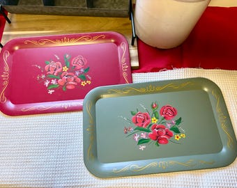 1950s Tin Litho Floral Serving Trays, Red & Sage Green Roses (12pc Lot)