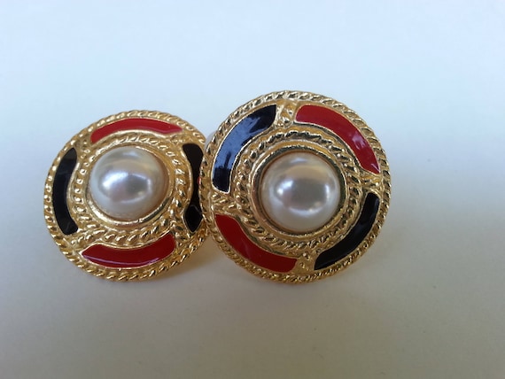 Bridesmaid Gift Gold-tone Surrounding a Clear Crystal Round Stone Christmas Gift Chain Design Vintage Clip-on Earrings Birthday Gift