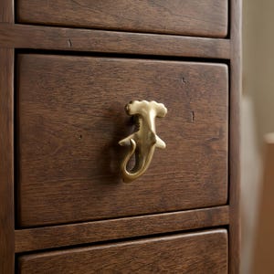 Solid Brass Hammerhead Shark Drawer Knob, Shark Cabinet Knob, Animal Furniture Hardware, Nautical Drawer Pull Vintage Brass Cabinet Hardware