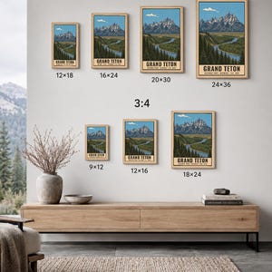 K&ouml;nnte beinhalten: Eine Sammlung von sieben gerahmten Wandkunstdrucken, die die Landschaft des Grand Teton Nationalparks mit schneebedeckten Bergen, einem gewundenen Fluss und Kiefern zeigen. Die Drucke sind mit Ma&szlig;en in Zoll beschriftet: 12x18, 16x24, 20x30, 24x36, 9x12, 12x16 und 18x24. Der Text lautet Digital Download, Frame Not Included.