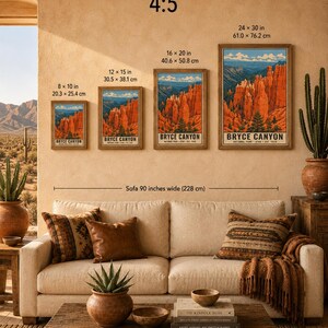 Poster van Bryce Canyon National Park, vintage reisprint met hoodoo-motief uit Utah, retro muurdecoratie met oranje woestijnlandschap, zeefdruk in WPA-stijl uit de jaren 60. afbeelding 10