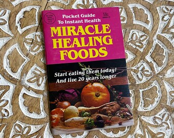 Vintage 1981 Miracle Healing Foods Globe Mini Mag Astrology Psychology Zodiac Beauty Diet Health Pocket Book 1980s