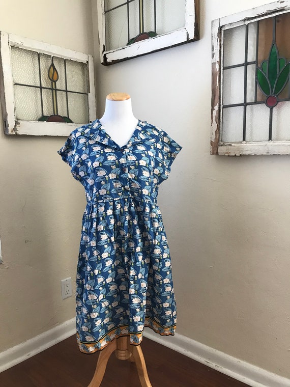 Vintage 1990's Adini Floral Lotus Flower Festival