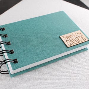 LIVRE DE PRIÈRES | Cadeaux religieux pour maman | Cadeau chrétien pour maman | Cartes de prière pour enfants | 31 prières quotidiennes | Cadeau femme chrétienne