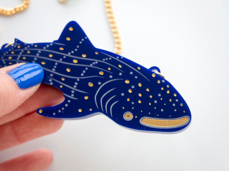 Whale shark blue necklace image 4