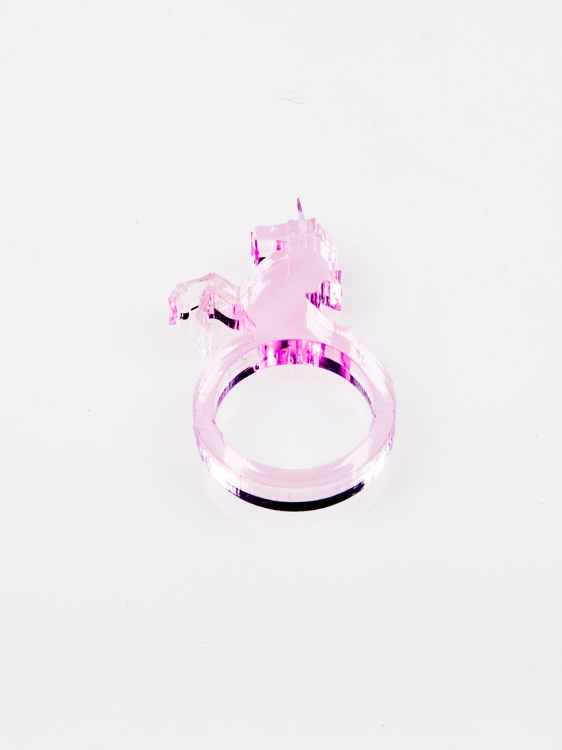 Unicorn novelty ring image 4