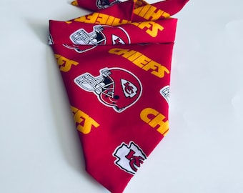 Red Kansas City Chiefs Dog Bandana: Personalized Tie-On Cotton Dog Bandana