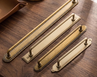 Tiradores de latón vintage para armarios con placa trasera, tiradores de cajón en oro antiguo de 5", 7.6" y 12.6", herrajes de cocina de estilo rústico moderno, juego de tiradores para cómoda.