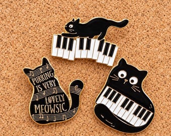 Pines esmaltados de gato negro y piano, lindos diseños de gato músico y teclado, broche para amantes de la música, regalo para pianistas