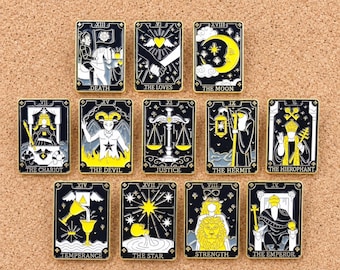 Tarotkort emaljnål, mystiska spådomsnålar, himmelsk gotiska kavajnålar
