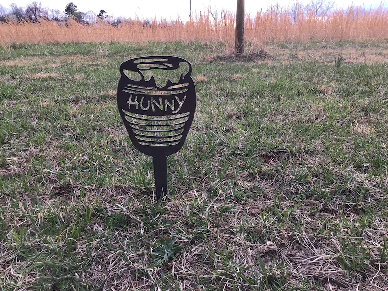 Honey Pot Garden Stake