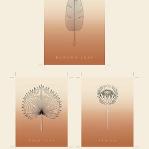 May include: A set of three digital prints featuring black line art illustrations of a banana leaf, a palm leaf, and a protea flower. Each print has a gradient background transitioning from cream to terracotta. Text includes Terraleaf Studio, 3er-Set, Sofort-Download, Banana Leaf, Palm Leaf, Protea, and Tropisch.