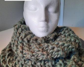 OUTLANDER CLAIRES COWL  - In stock, ready to ship. Free shipping to Canada