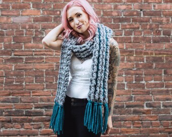 Ellamae Fringe Scarf Crochet Pattern // Tutorial // Easy // The Hook Nook