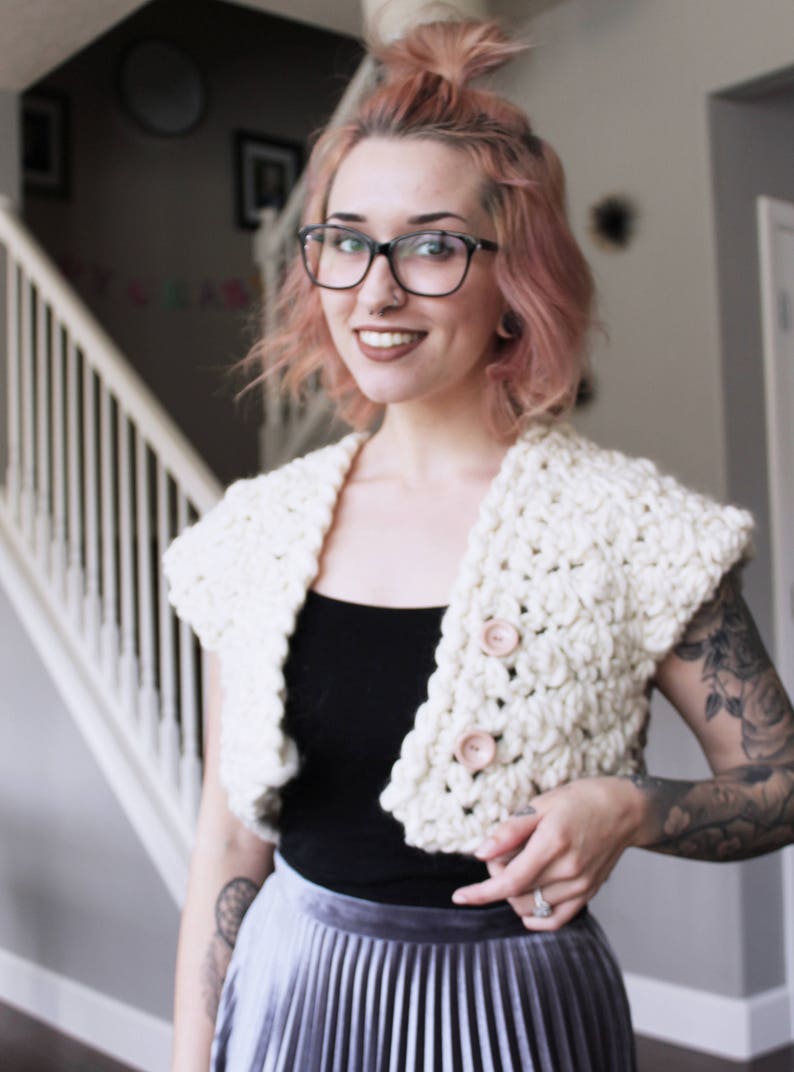 Sterling Cropped Cardi Crochet Pattern // Easy // Womens Garment // The Hook Nook image 1