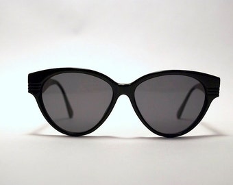 Vintage 80s Chunky Black INDO Brand Sunglasses.