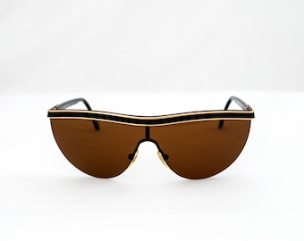 Gigi Vintage 90s Italian Sunglasses. Mate Black Frames. Dark Brown Mask Lenses.