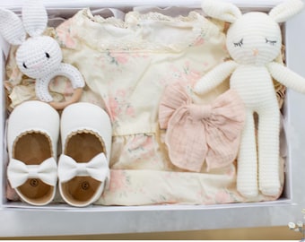 Baby Girl Gift, Baby Gift Box, Baby Shower Gift Box, Baby Gift Box Set, Baby Girl Present, Welcome Baby Gift, Baby Shower Gift, Baby Gift