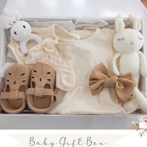 Baby Girl Present, Baby Gift Box, Baby Shower Gift Box, Baby Gift Box Set, Baby Present, Welcome Baby Gift, Baby Shower Gift, Baby Gift Set