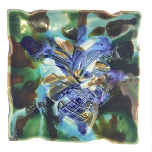 Ceramic Pineapple Wall art, kitchen backsplash tile, tropical pineapple decor, bathroom shower tiles, outdoor bathroom shower tile, maui art