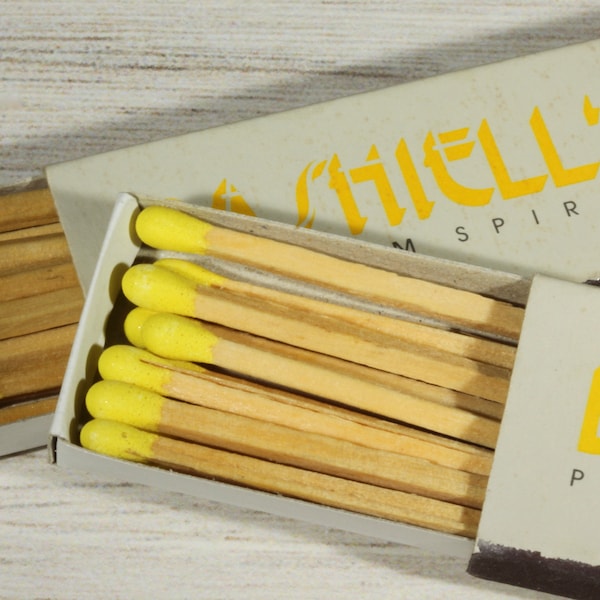 Dashiell's Premium Spirits Restaurant - Vintage Box Of Matches - San Francisco Pub Collectible - Tobacco Candle Flame Wooden Stick Matches