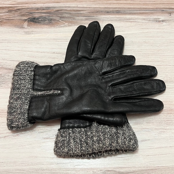 1990's Black Leather Women's Driving Gloves, Women's Winter Gloves, Women's Accessories, Black Leather Gloves With Knitted Wrist Cuff Accent