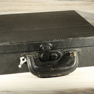 Vintage Russian Linguaphone Record Storage Box Locking Case Record Music Collector Audiophile Turntable Record Storage Old Locking Case Box
