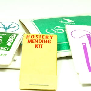 Instant Collection Pocket Size Matchbook Mending Sewing Hosiery Repair Kits - Vintage Sewing Notions - Pocket Mending Kit - Seamstress Kit