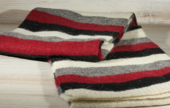 Vintage 80s Eddie Bauer Striped Neck Scarf - Winte