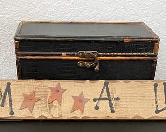 DREAM A LITTLE Handmade Vintage Wooden Rustic Country Home Wall Decor - Rusty Hand-Cut Little Metal Stars - Wall Art - Child's Room Decor