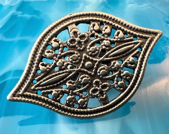 Lovely Feminine Vintage Lapel Pin, Antiqued Silver Metal Coat Lapel Hat Pin, Jean Jacket Pocket Lapel Pin, Jewelry For Her, Holiday Gifting