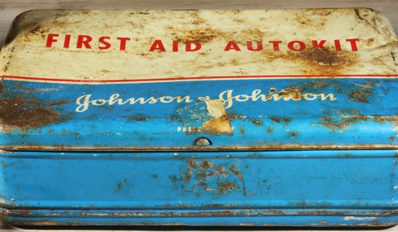 Johnson and Johnson Auto Kit First Aid Metal Stor… - image 1