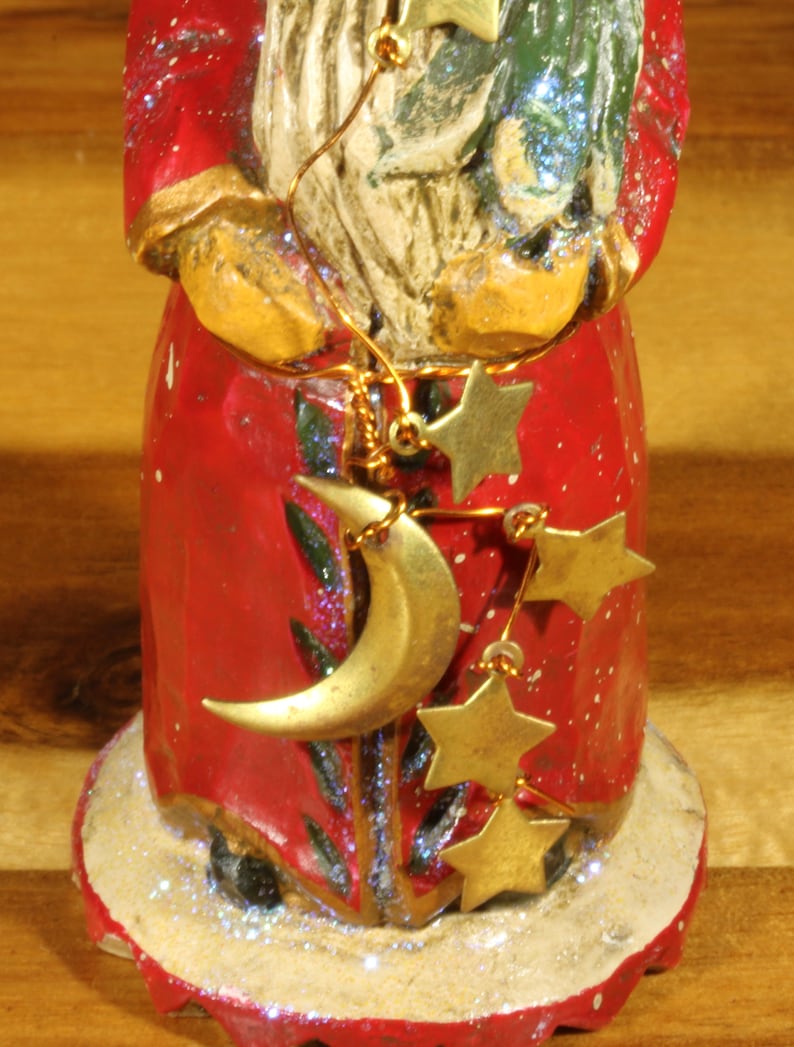 Whimsical Kris Kringle Santa Claus Old St Nick Gold Moon and Stars Accents Figurine Knick-Knack Christmas Holiday Decor Resin Santa Claus