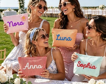 Neceser de maquillaje personalizado de seersucker, estuche de viaje de chenilla con nombre personalizado, recuerdos para despedida de soltera.