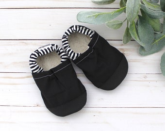 minimalist baby shoes