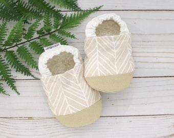 gender neutral baby shoes - herringbone baby booties - minimalist footwear - neutral slippers - vegan baby gift - baby shower gift