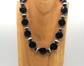 Black & White Onyx and Agate Necklace